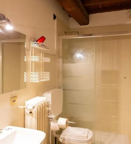 Charming 1br Apartment *