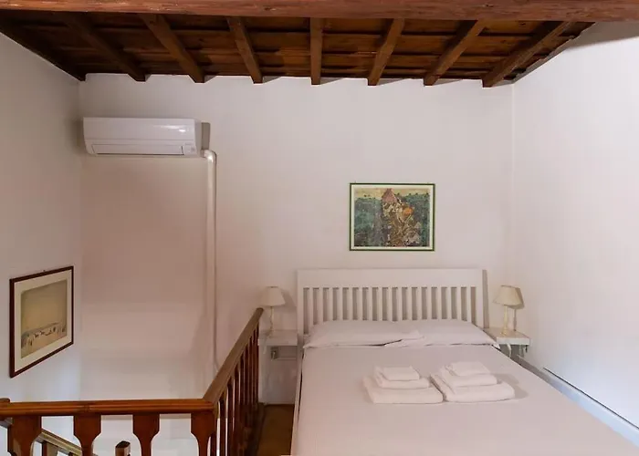 Charming 1br Apartment *